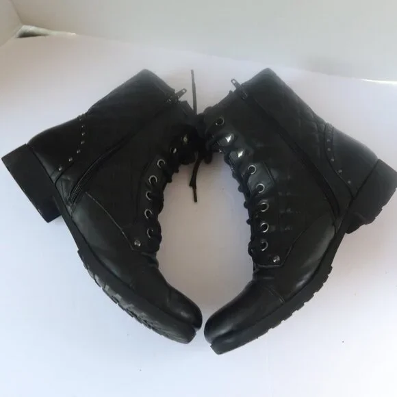 G by Guess Quilted Lace Up Biker Boots Sz 8.5 Black Buckle Grunge Combat Booties - Picture 7 of 14